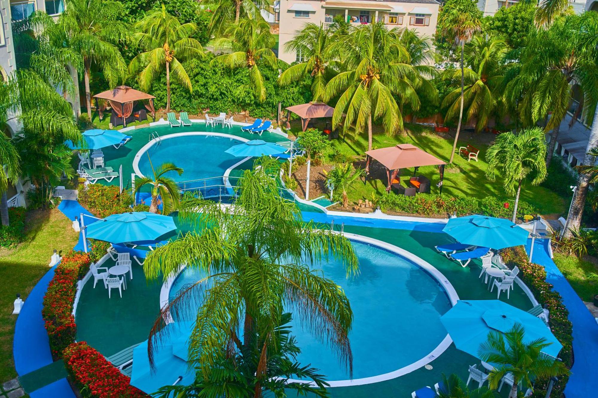 Sunbay Hotel Крайст-Черч Екстер'єр фото