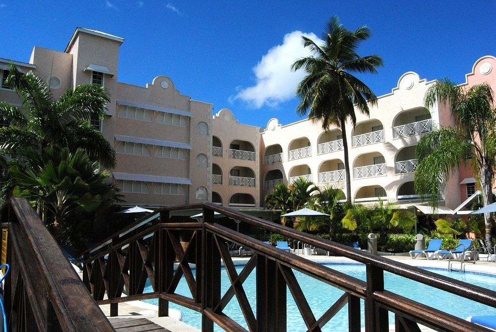 Sunbay Hotel Крайст-Черч Екстер'єр фото