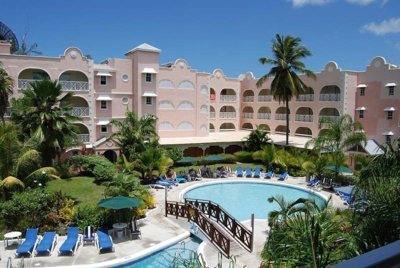 Sunbay Hotel Крайст-Черч Екстер'єр фото